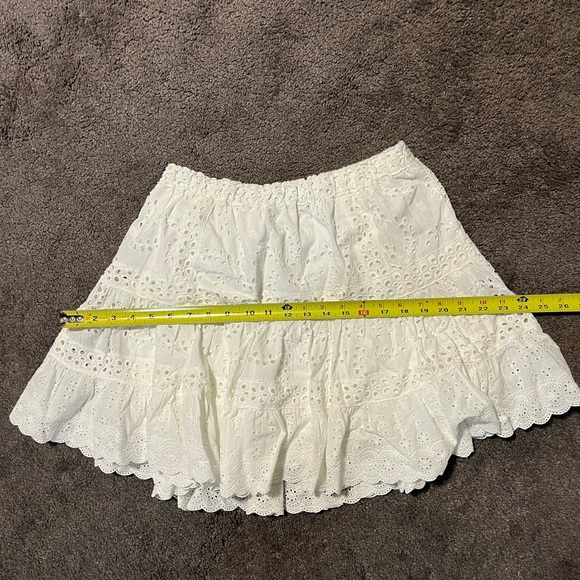 Altered states white eyelid skirt size xl - Picture 5 of 7